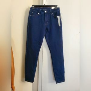 Tahari Jeans